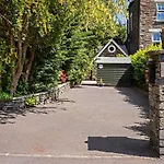 Wheatlands * Windermere